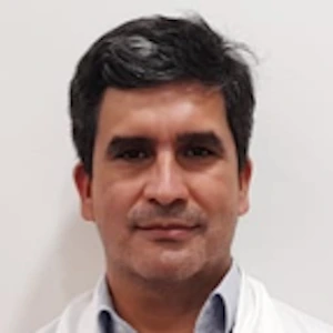 Fotografía en blanco y negro primer plano de una flor.